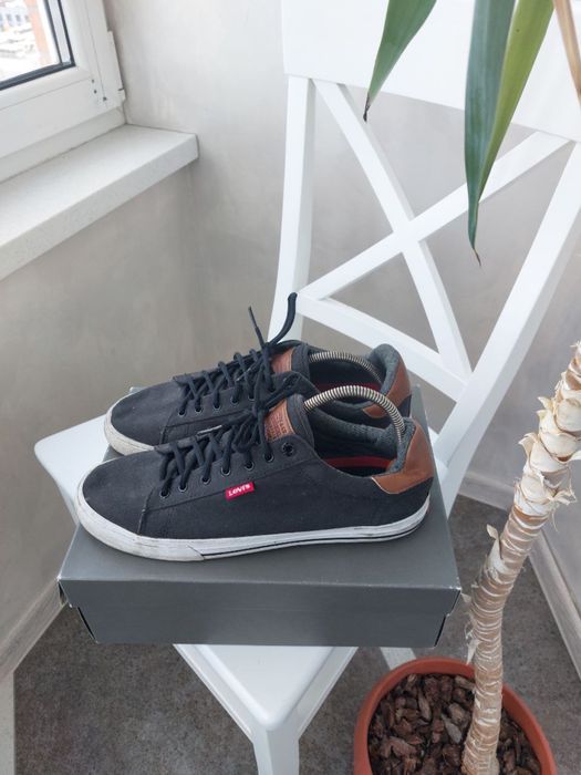 Кросівки Levis ( кеди )