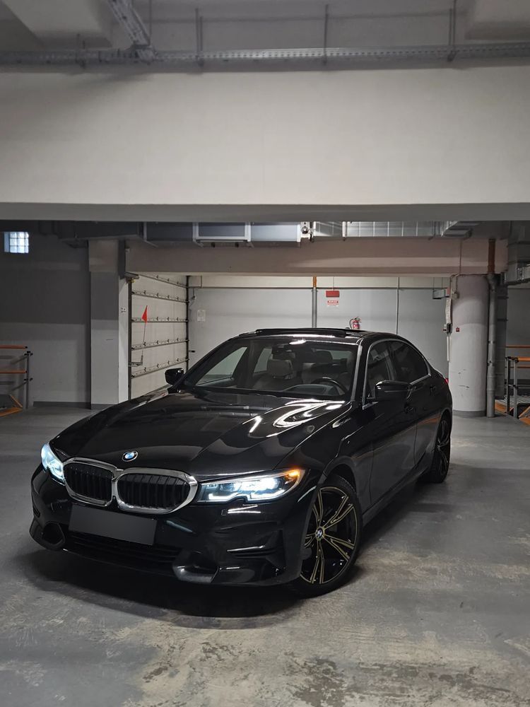 BMW Seria 3 BMW 330i xDrive 2019 Sport Line, niski przebieg