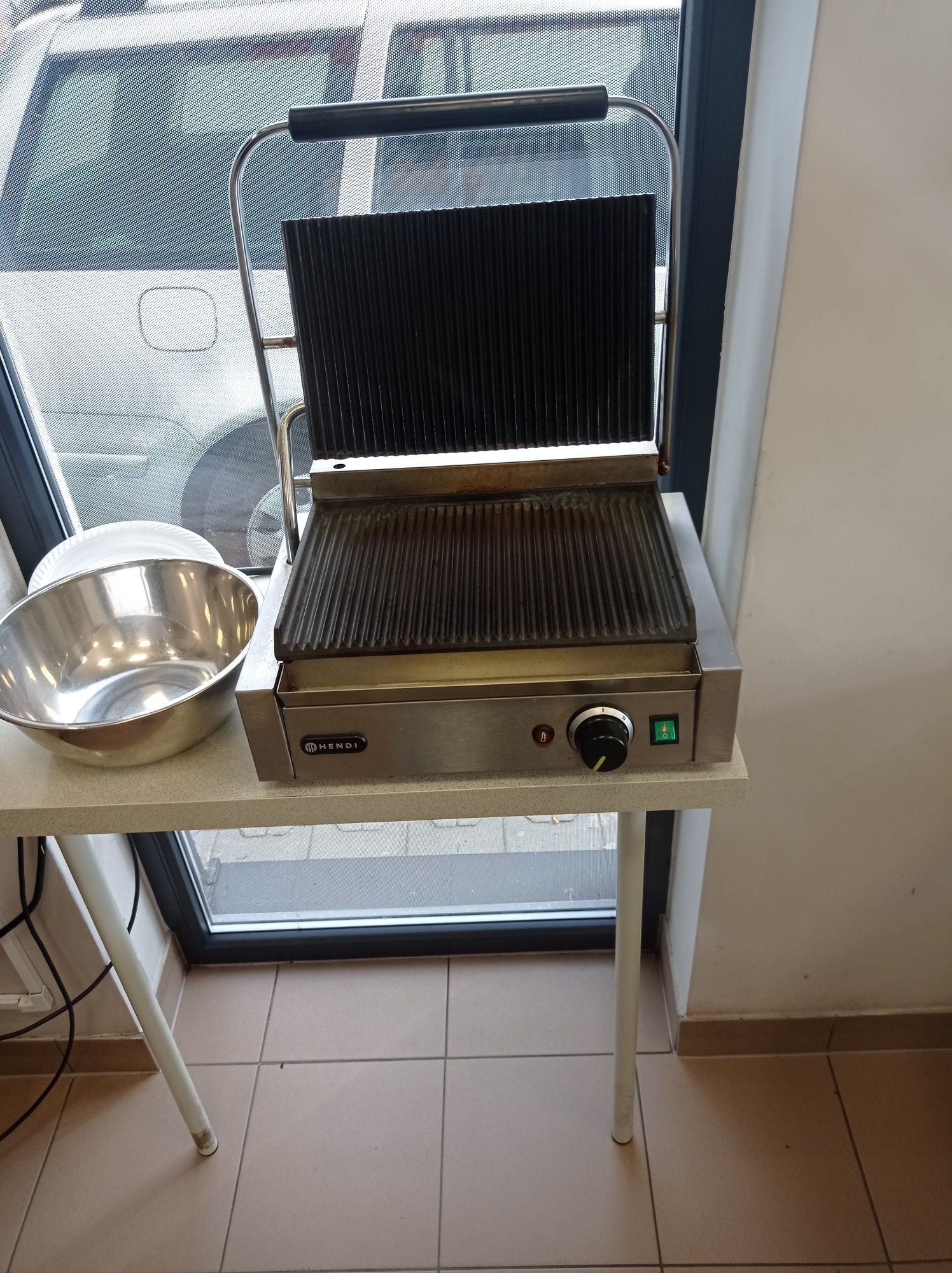 Grill kontaktowy