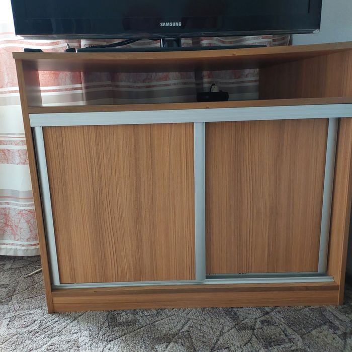 Szafka pod telewizor