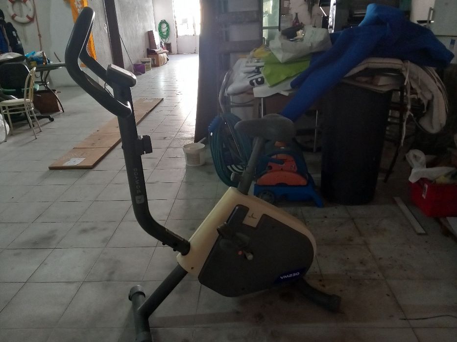 Bicicleta de ginasio