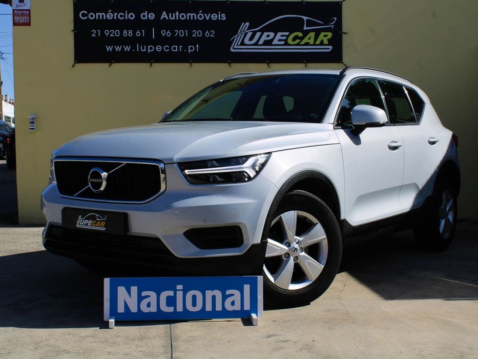 Volvo XC 40 1.5 T2 Momentum Core