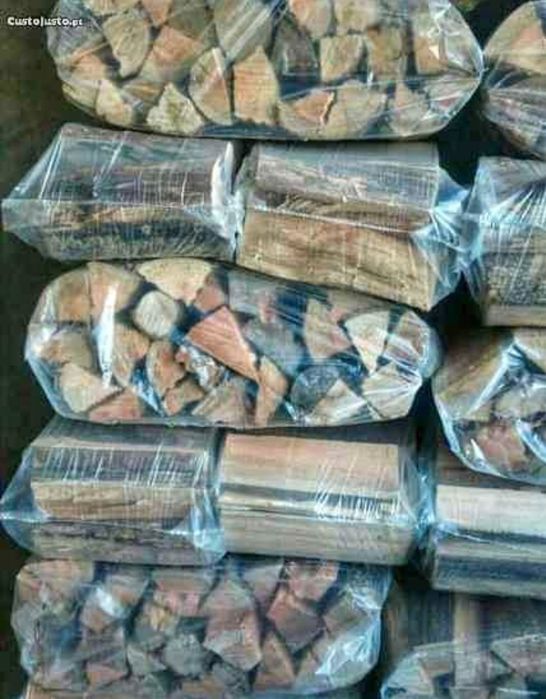 Vendo sacos de lenha 5€ cada