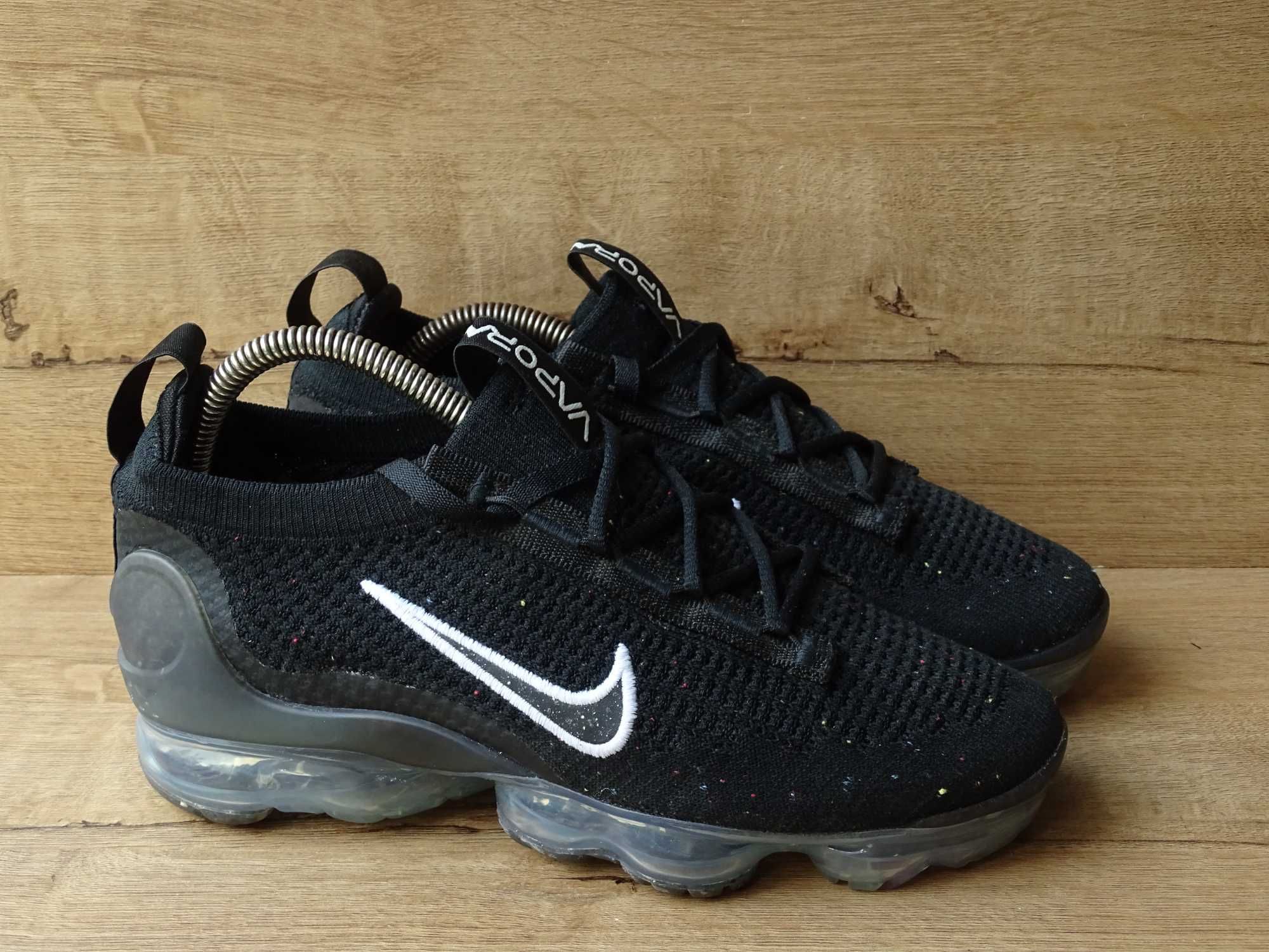 Кросівки Nike Air VaporMax 2021