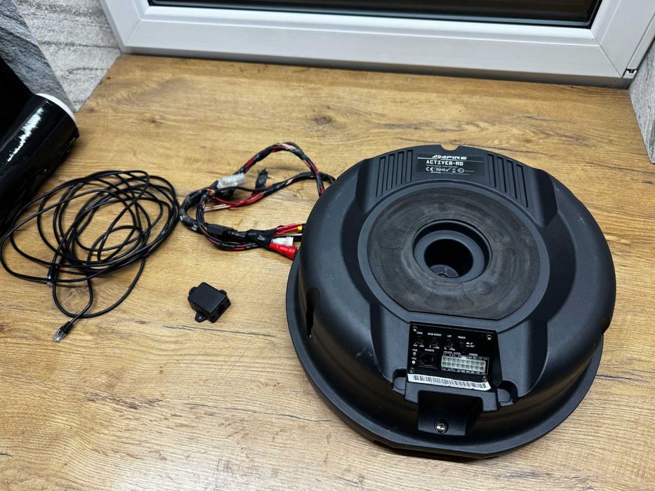 subwoofer aktywny,skrzynia basowa Ampire Active6-RD