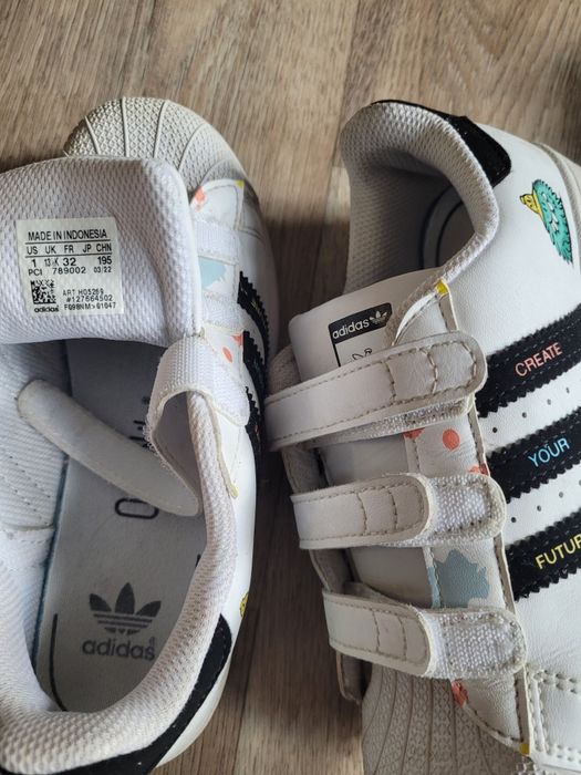 Кроссовки адидас adidas на девочку