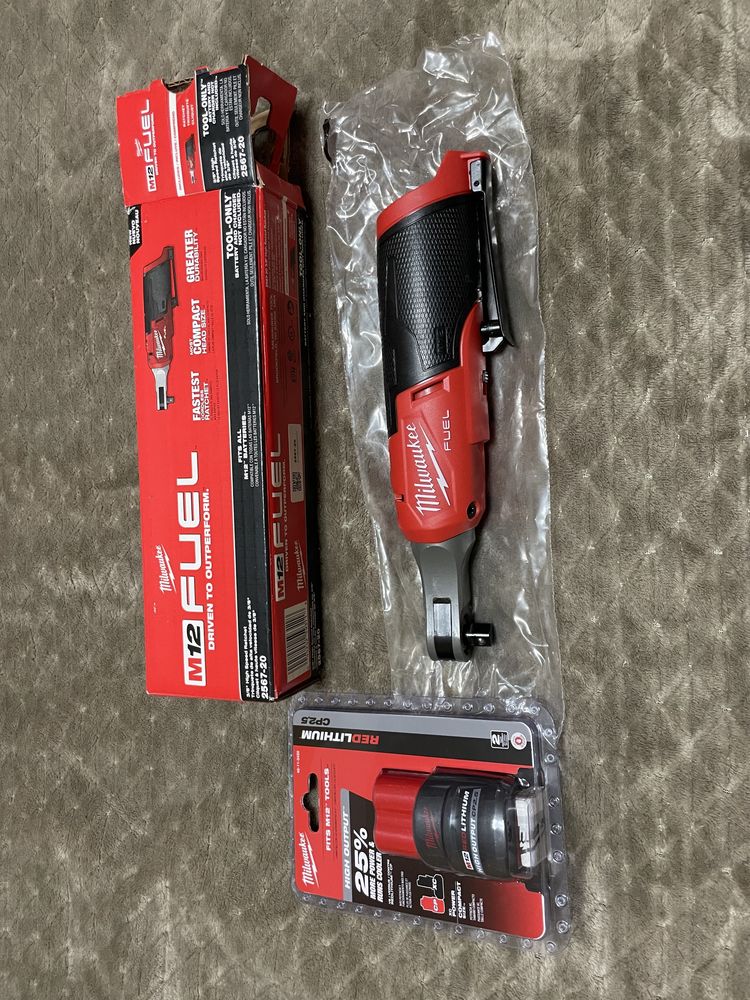 Кутовий гайковерт трещотка Milwaukee 2567Fuel