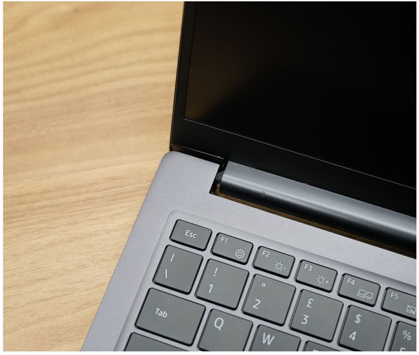 Laptop Samsung Galaxy Book 3 (Np750Xfg-Ka3It) (U) (W)