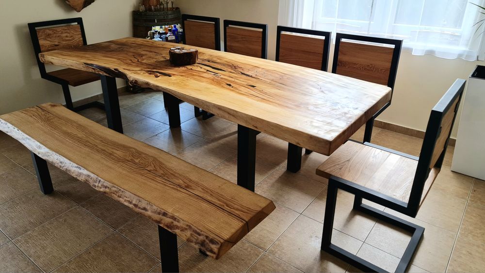 Stół z litego drewna z naturalną krawędzią monolit dębu jesionu klonu