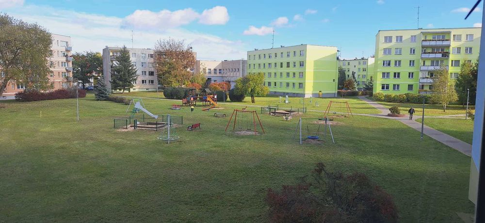 Sprzedam mieszkanie 48m2 po remoncie 1 piętro ul. Pileckiego 7