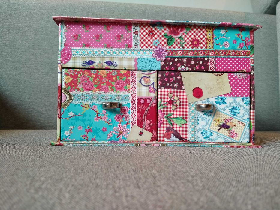 Dziecięca szkatułka na biżuterię - 14x23x15cm