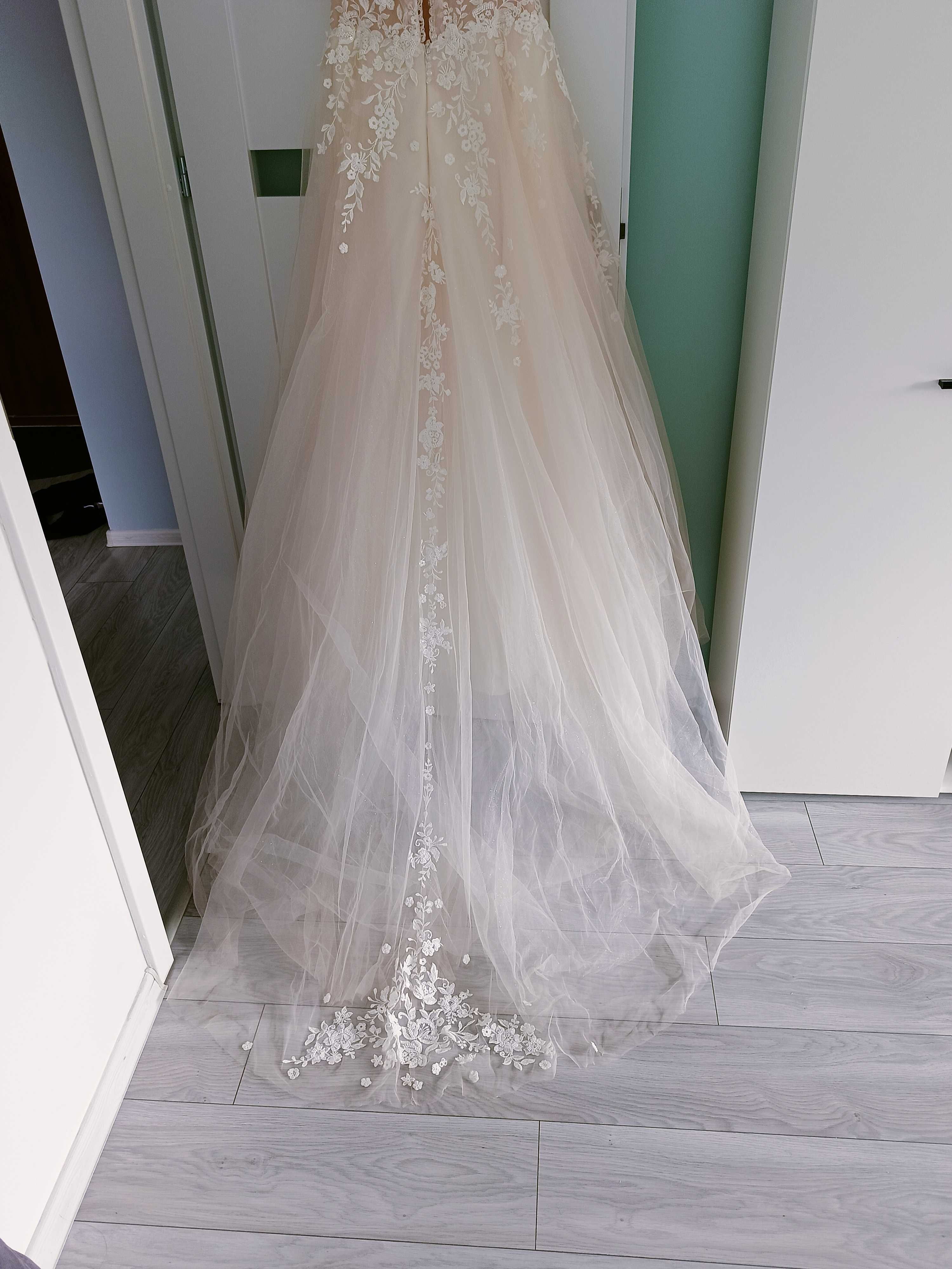 Suknia ślubna Rima