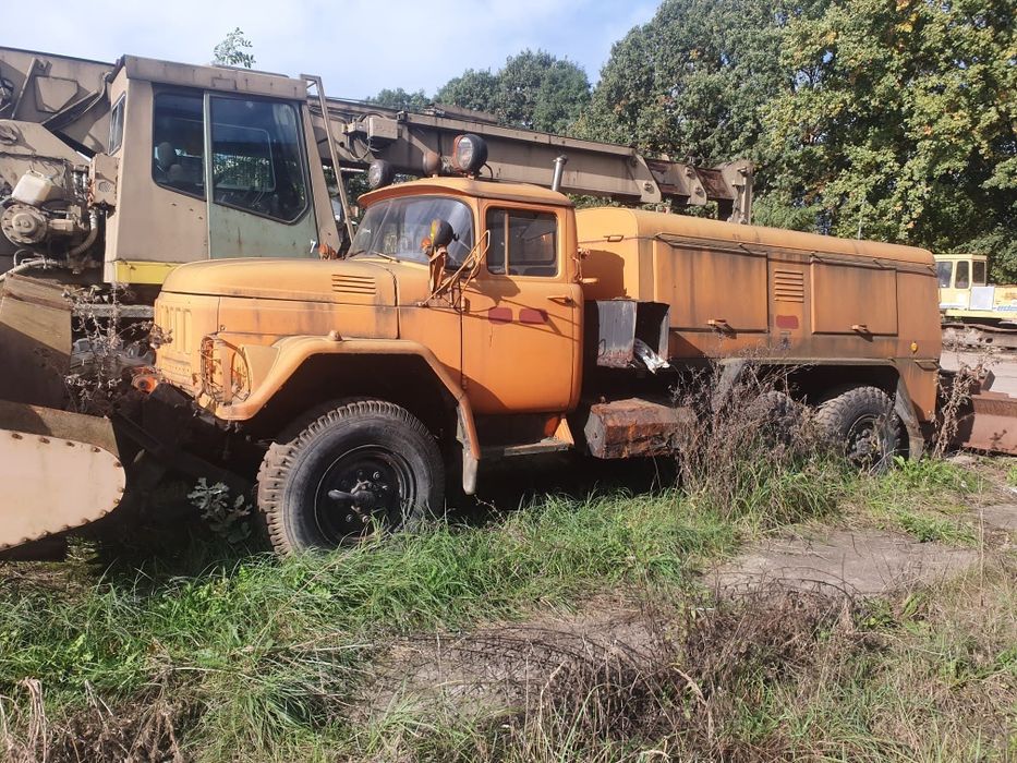 Спецтехніка  ЗІЛ 131. Без пробігу . LBT 251 Czeski i інші машини