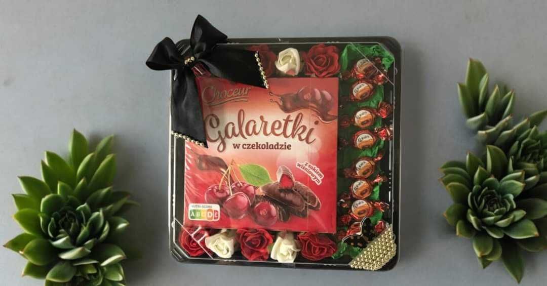 Box-Galaretki w czekoladzie z wiśnią.