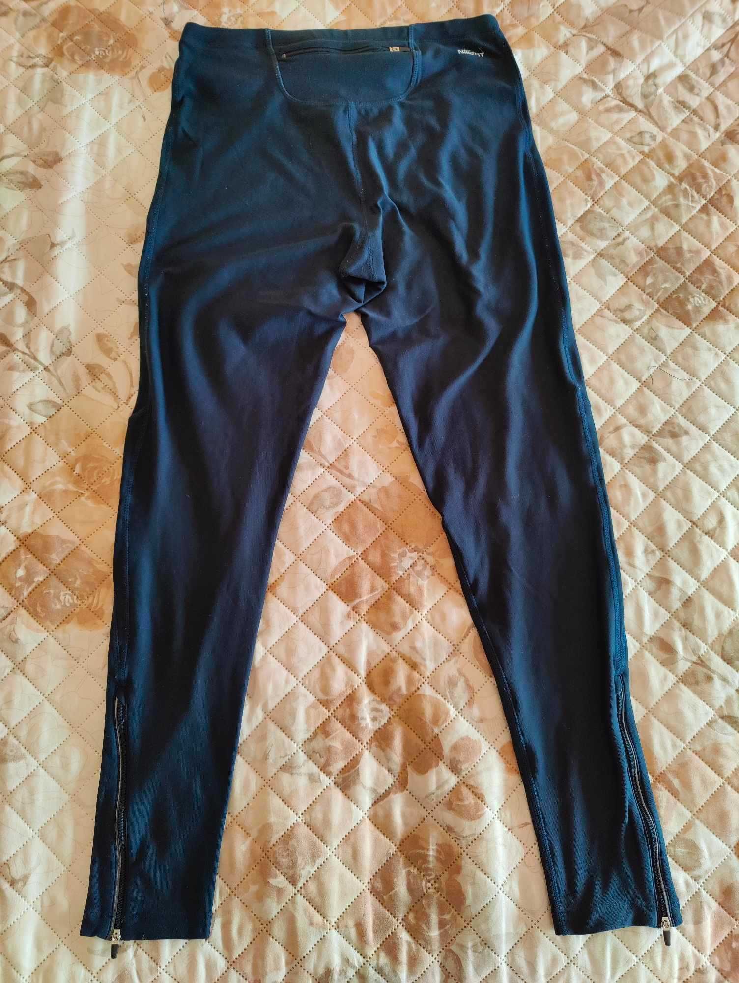 Calças de treino Nike tam. L pretas RESERVADAS