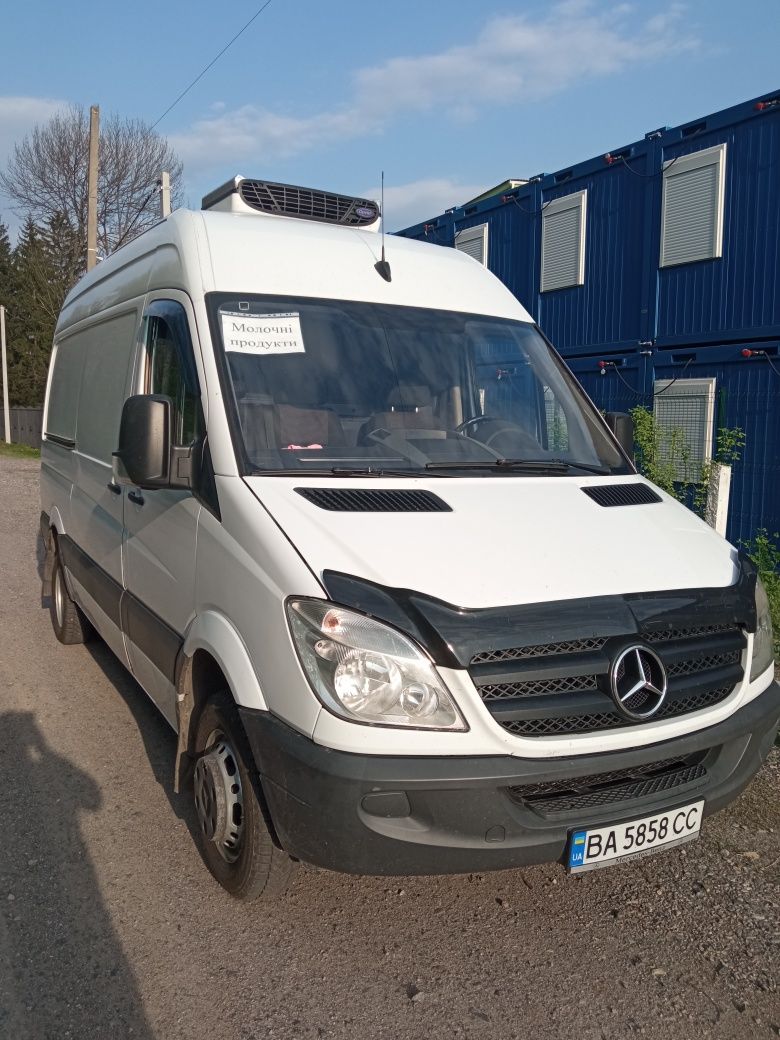 Mercedes-Benz Sprinter 513 спарка рефрижератор