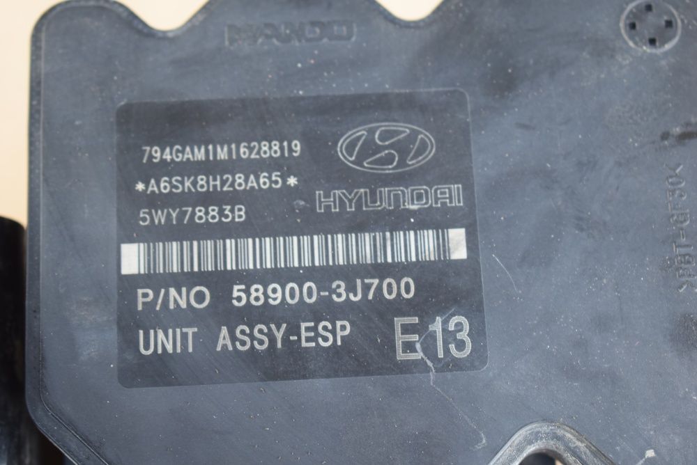 pompa abs hamulcowa IX55 3.0 CRDI 10R.58910-3J700