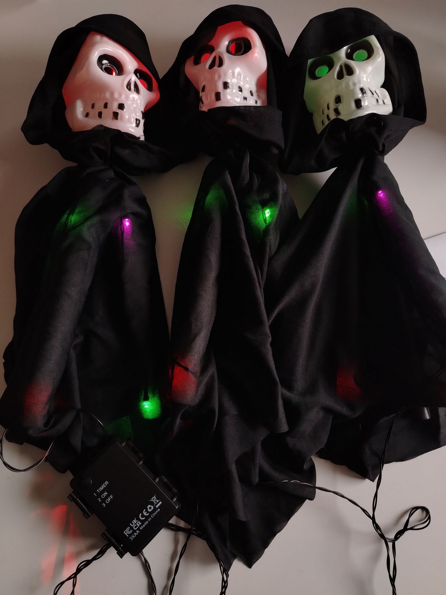 3 upiorne czaszki halloween ozdoba świecące dekoracja