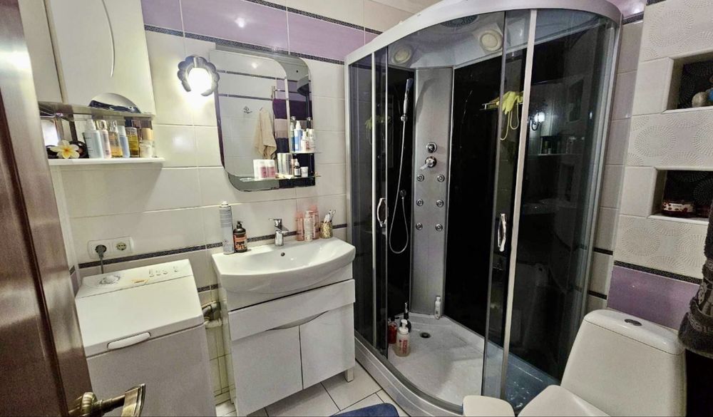 Є Відновлення‼️Продаж великоі двухкімнатноі квартири Центр міста