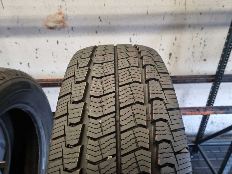 235/65/16C 115/113R Tyfoon Van 4S Dot.2123R