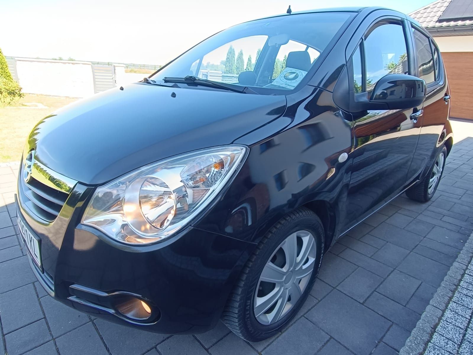 Świeżo sprowadzone Opel Agila Automat