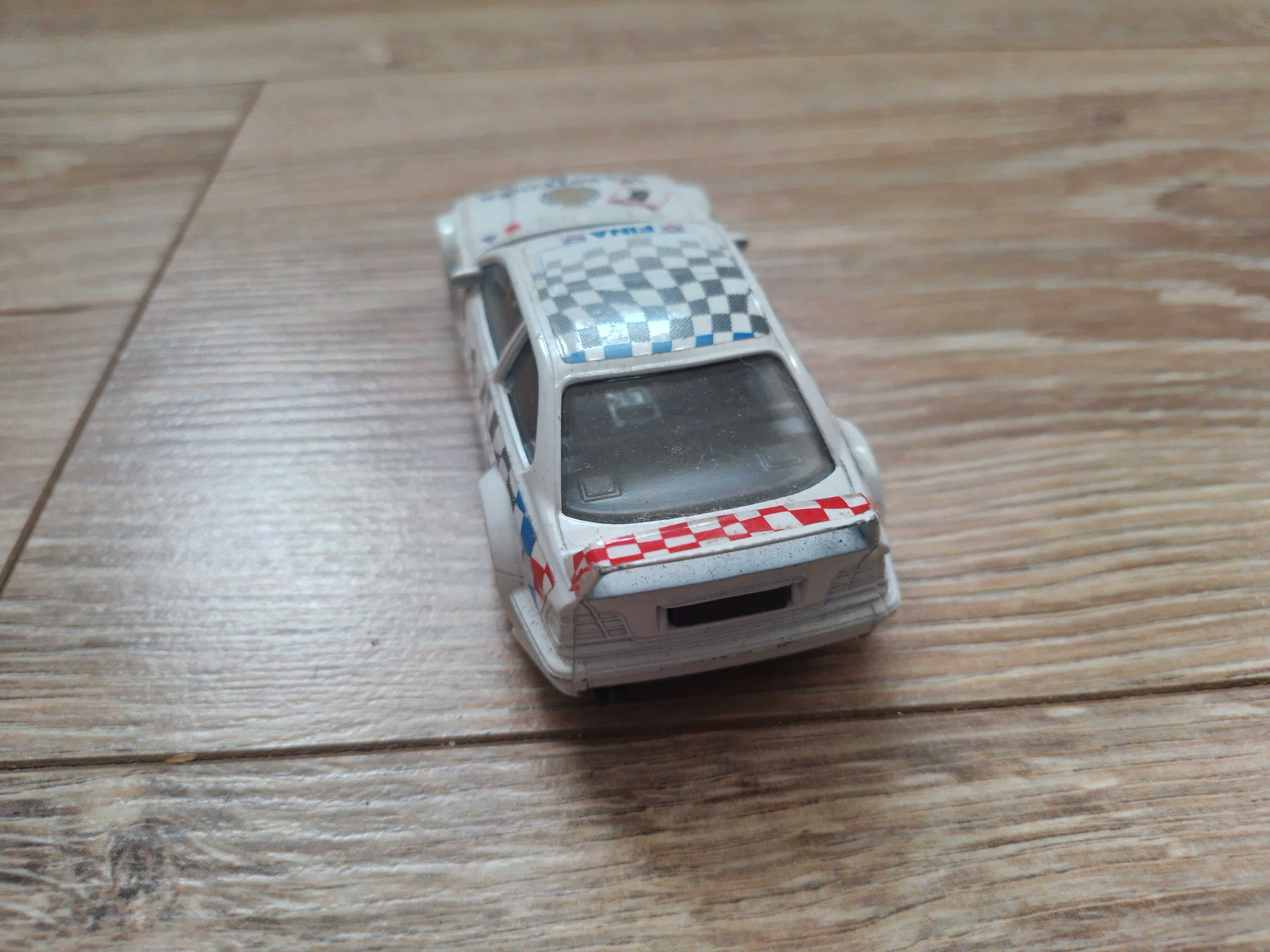 BMW m3 e36, Bburago
