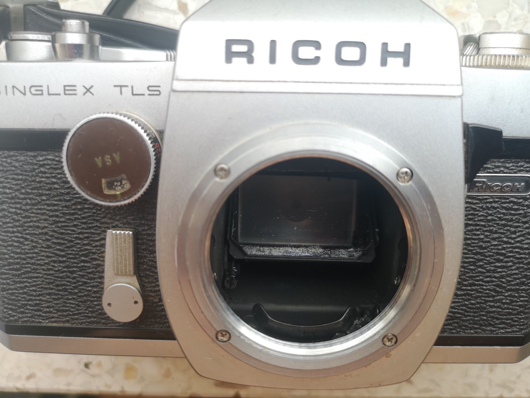 Aparat analogowy Ricoh Singlex TLS