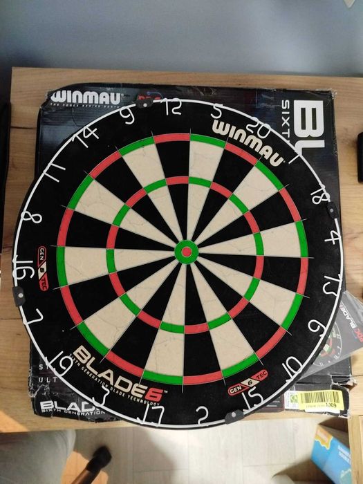 Winmau Blade 6- Profesjonalne Tarcza dart sizalowa do rzutek