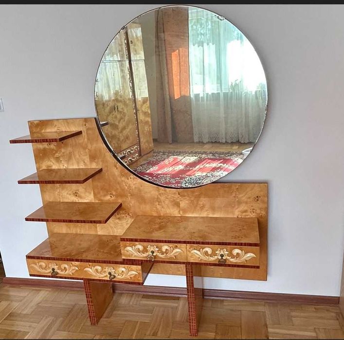 Zestaw mebli kalwaryjskich Pawie Oczko, lata 80-te.  Stan bardzo dobry