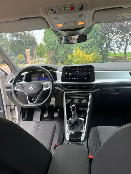 Volkswagen T-Roc Pierwszy właściciel, auto na fabrycznej gwarancji do 2027 roku.