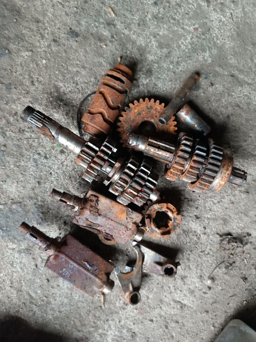 Suzuki big 800 skrzynia