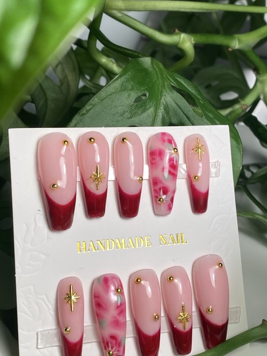 Press on nails wlasorecznie tobione