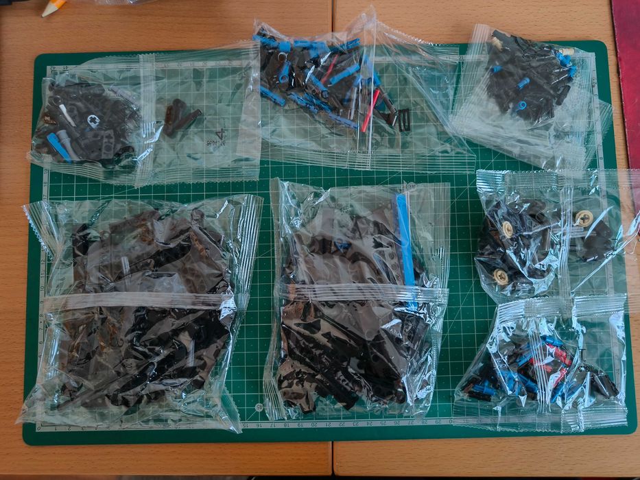 Lego Technic McLaren Senna GTR