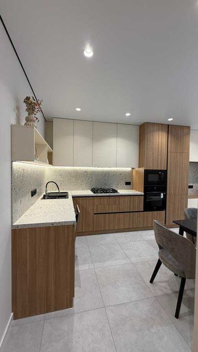 1-к з Дизайнерським з Ремонтом