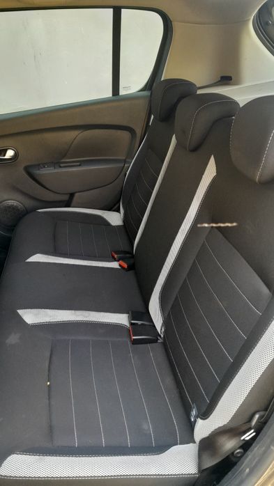 Рено Сандеро Renault Sandero