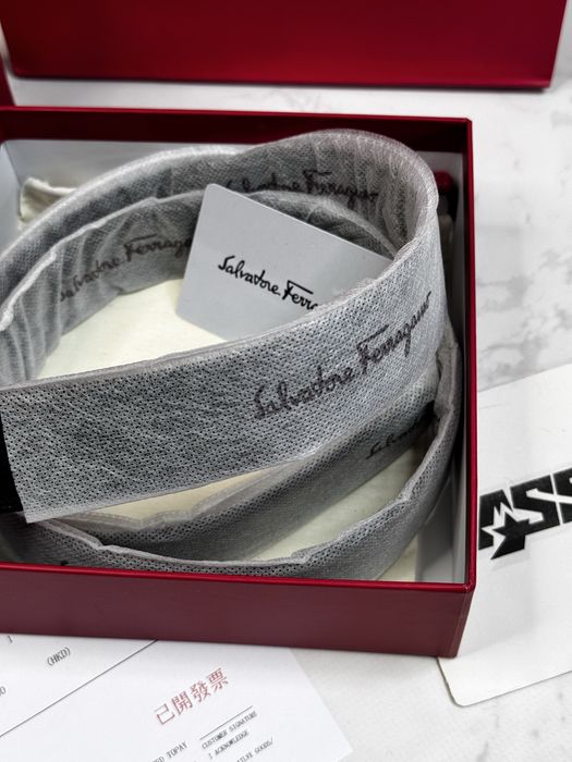 Ремінь Salvatore Ferragamo Шкіряний пояс