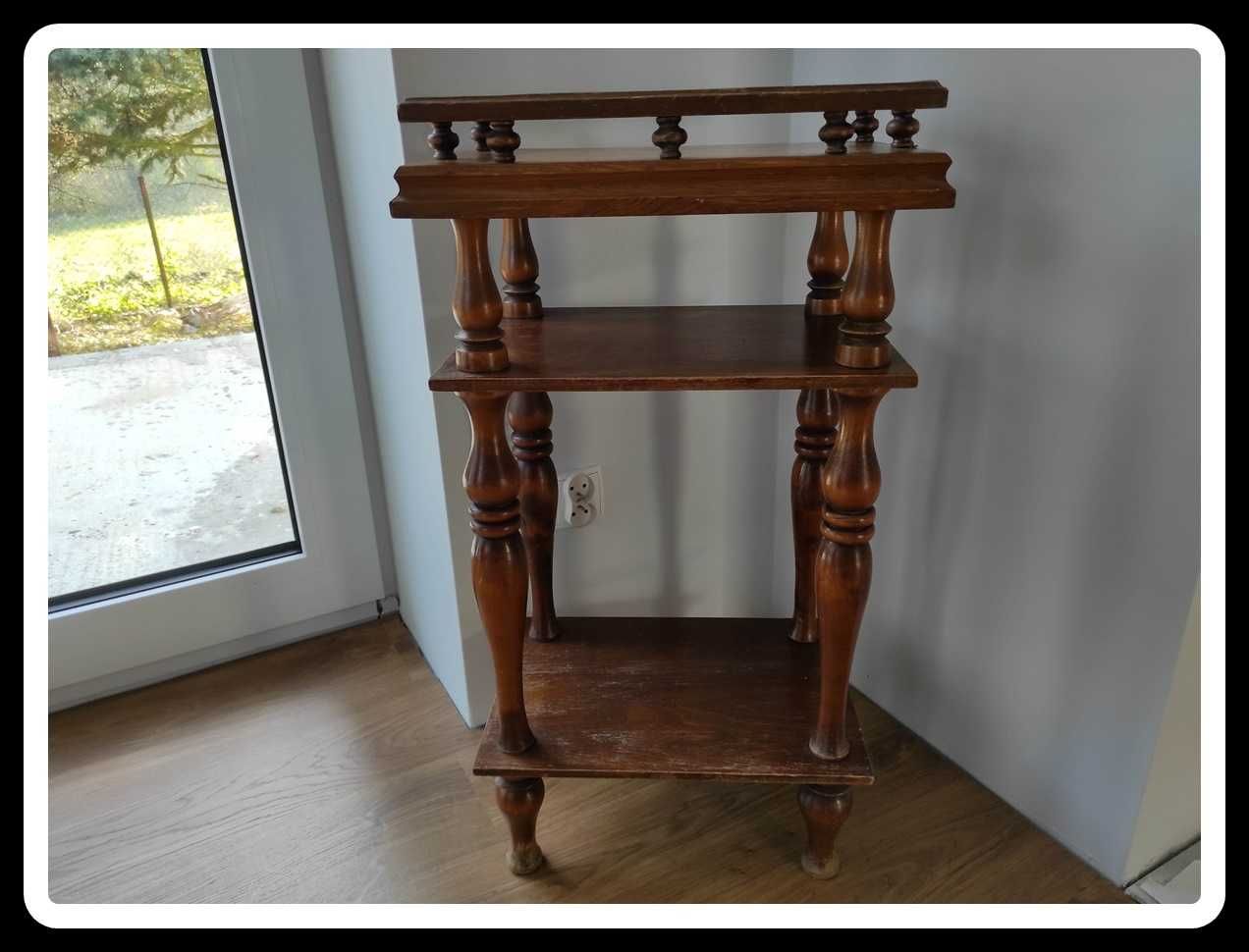 Stary mebel pomocnik stolik szafka stoliczek