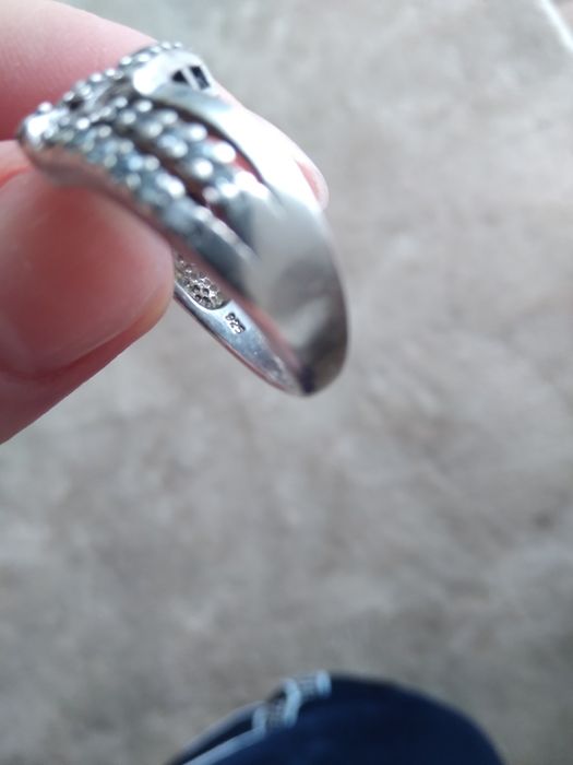 Srebrny pierścionek pierścionek.925