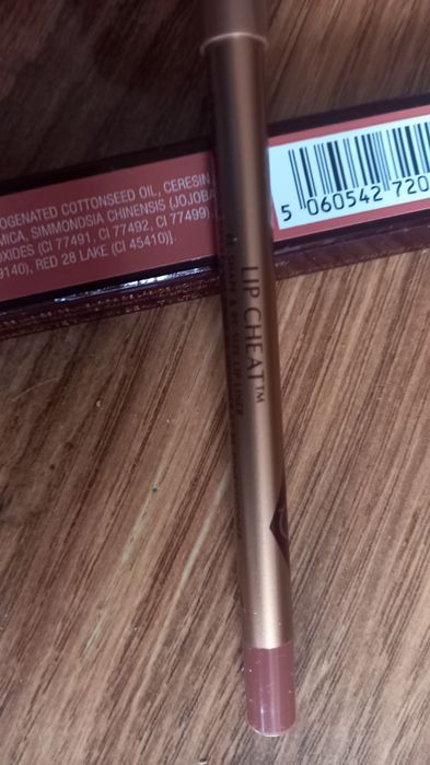 Charlotte Tilbury Lip Cheat