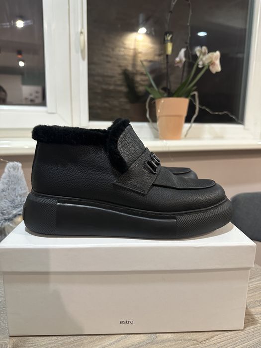 Лофери зимові, Estro