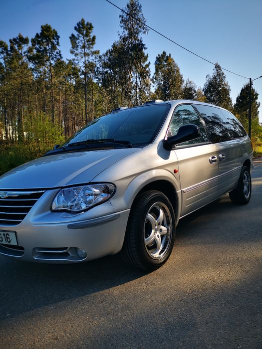 Crysler grand Voyager "Topo de Gama"