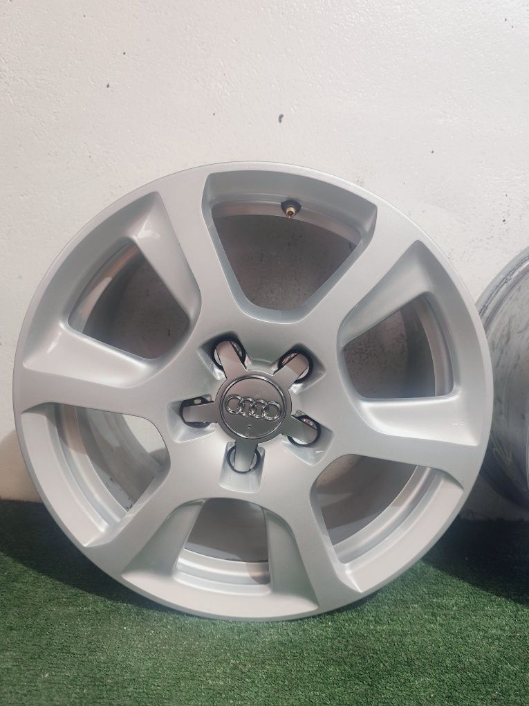 Felgi aluminiowe OE Audi A4 B8 16"7.5J Et45 5x112