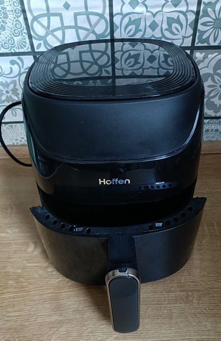1400w 
3.8 l 
Frytkownica beztłuszczowa 
Air fryer