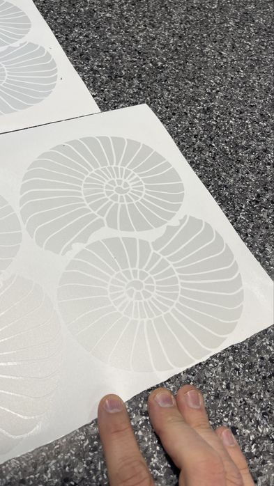 Muszelka muszla naklejka samoprzylepna z folii mrożonej 145x115mm