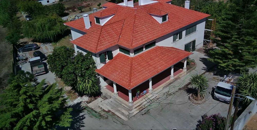 Telhados e coberturas-Construção e restauro