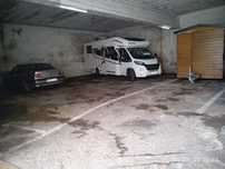 Alugo garagem para autovarava