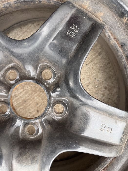 Opony zimowe z felgami Nokian 215/55/R16 , 5x115