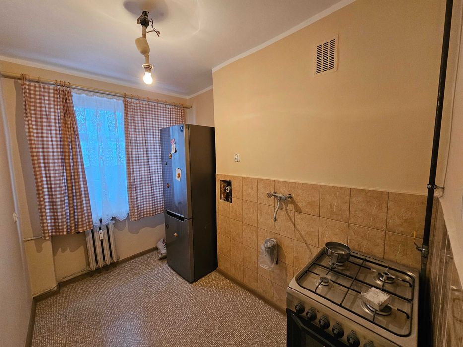 Chorzów Węglowa Kawalerka z balkonem przy DTŚ 28m BEZ PROWIZJI