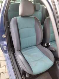 Fotele renault Clio 2