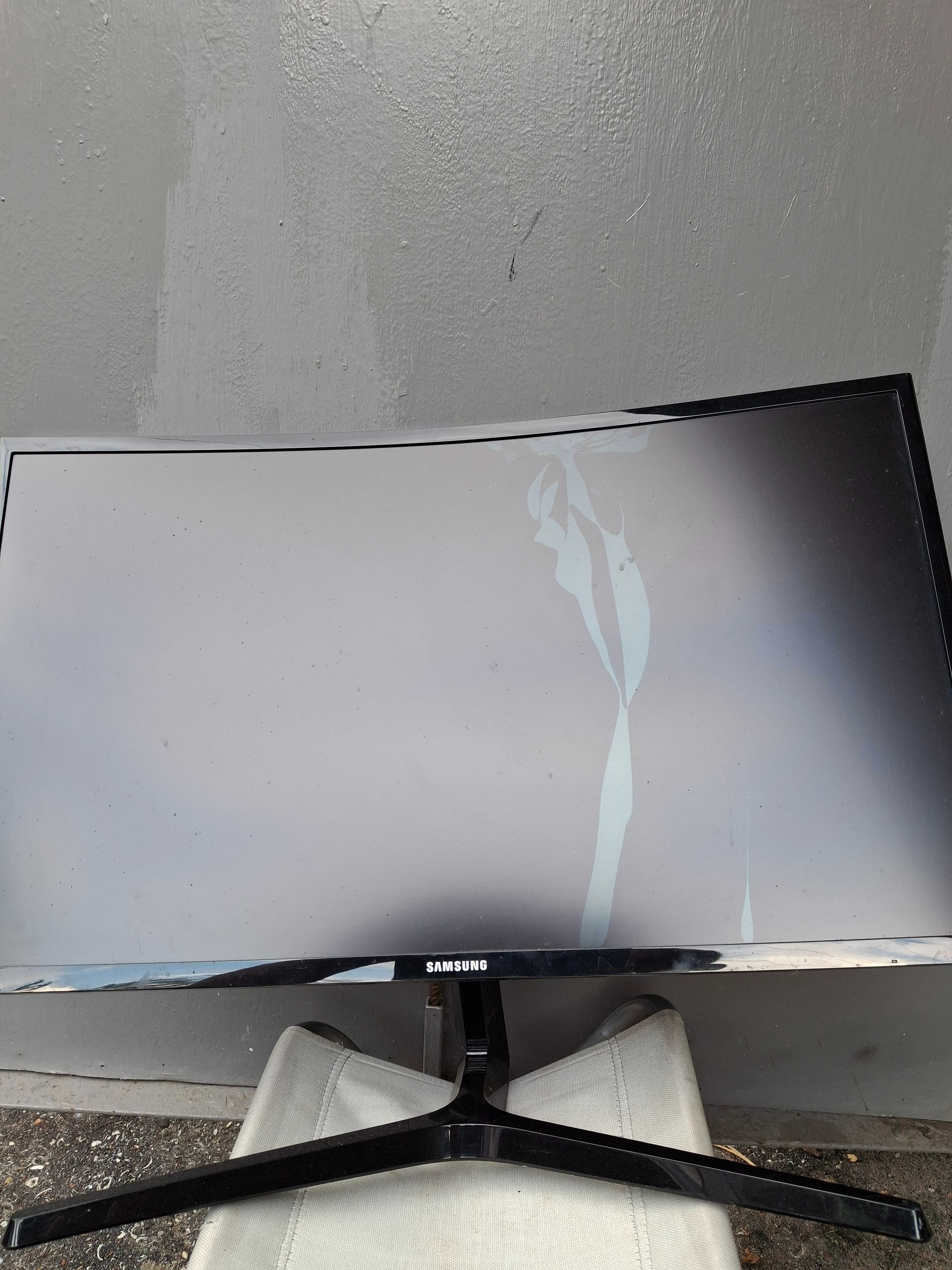 Монитор Samsung LS27F396FHIXCI
